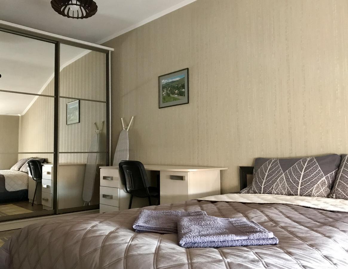 Panoramic View Top Floor Apartment In The City Center Muncaci Exterior foto